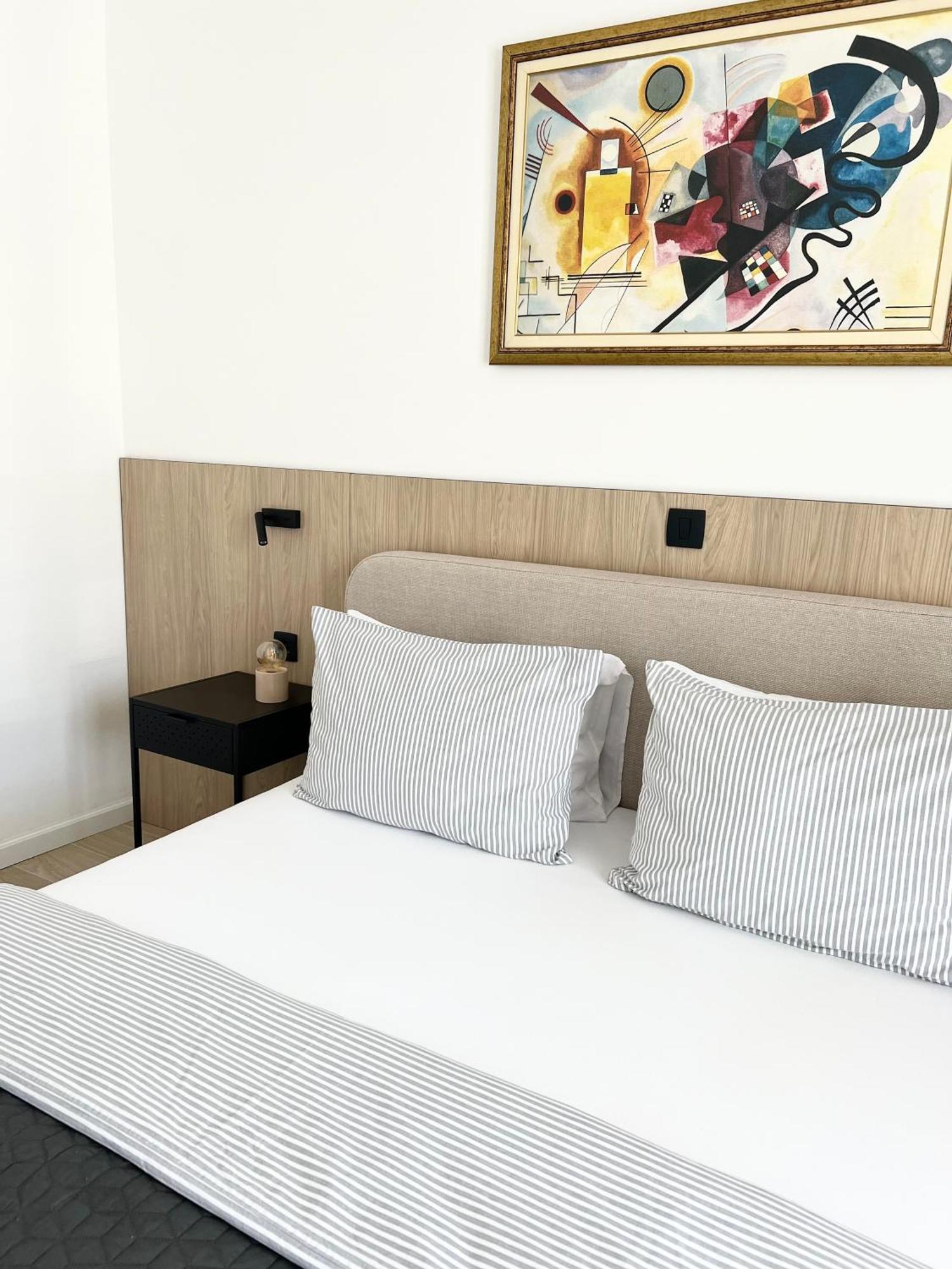 Apartments Mrdak บาร์ ภายนอก รูปภาพ